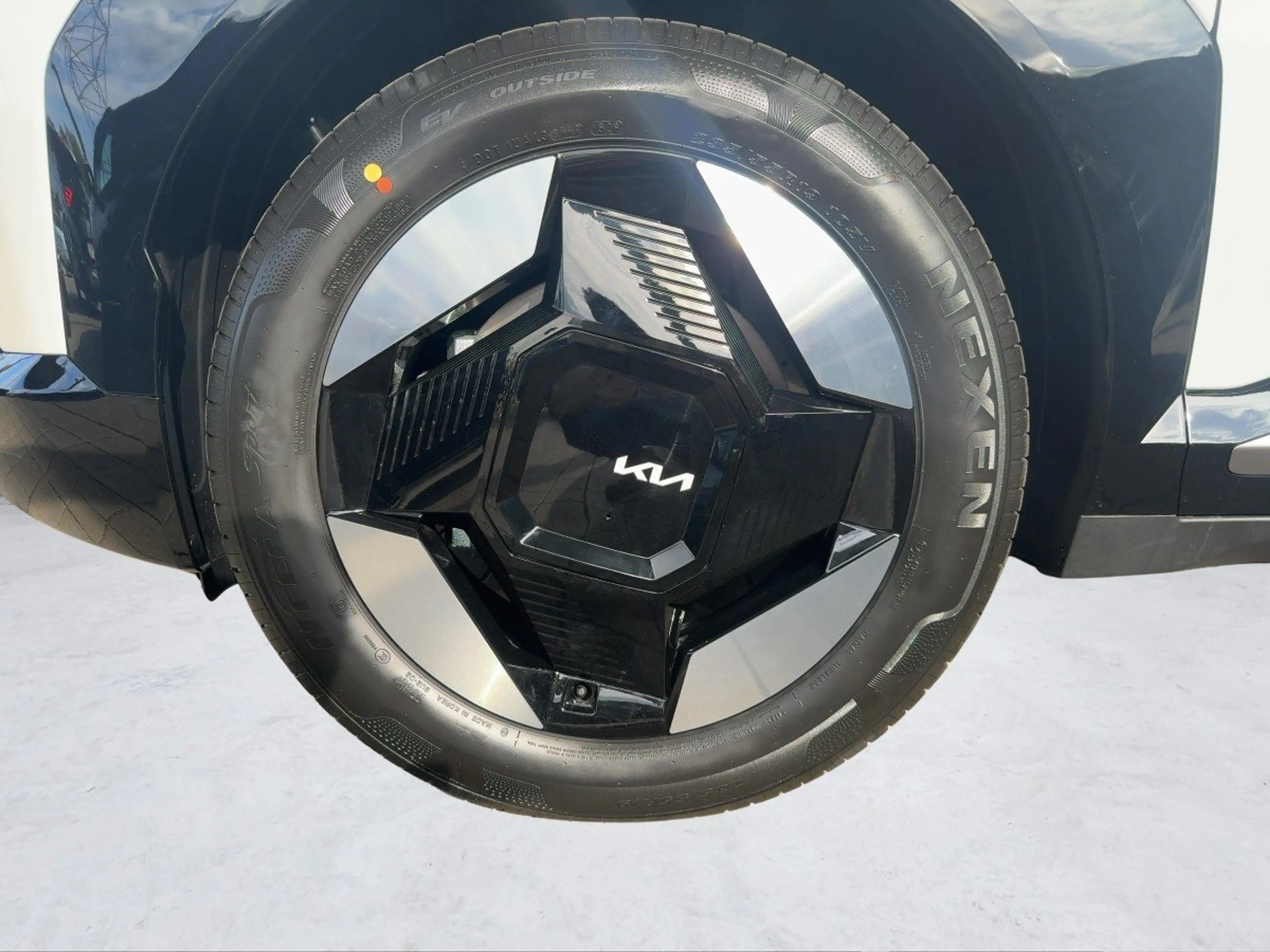 Kia EV5 Elektro W Earth ACC+LED+Navi+SHZ+4xSHZ+Kam. — photo 11