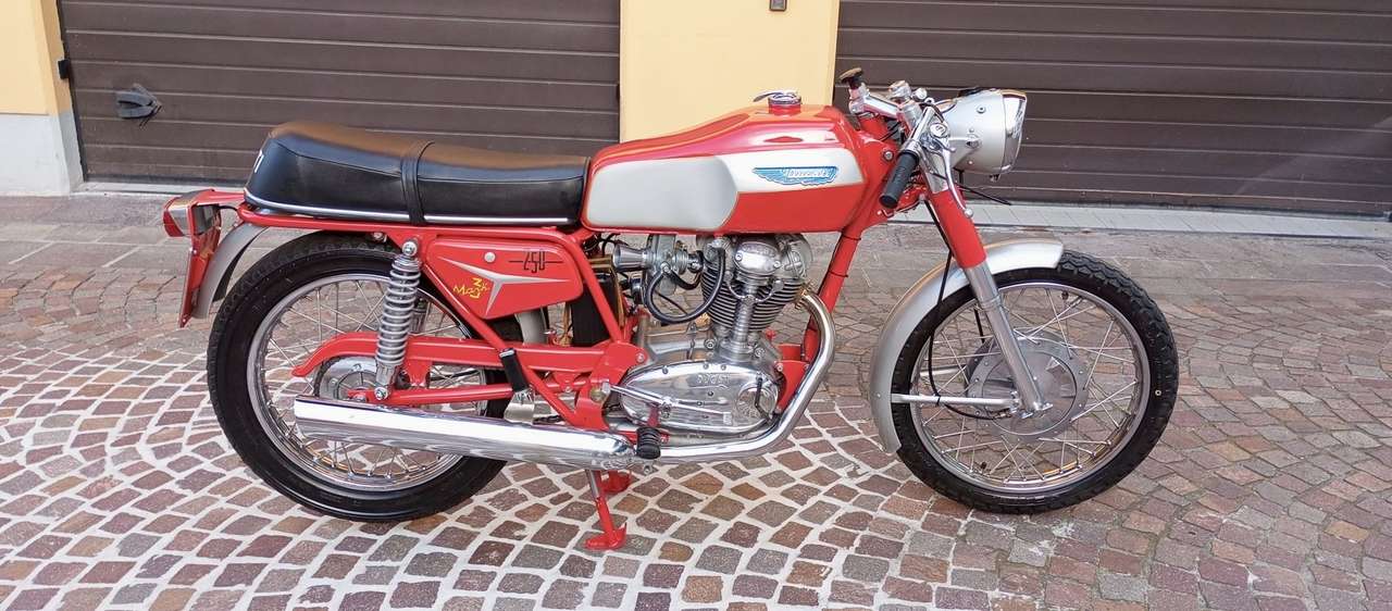 Ducati 250 Mark 3