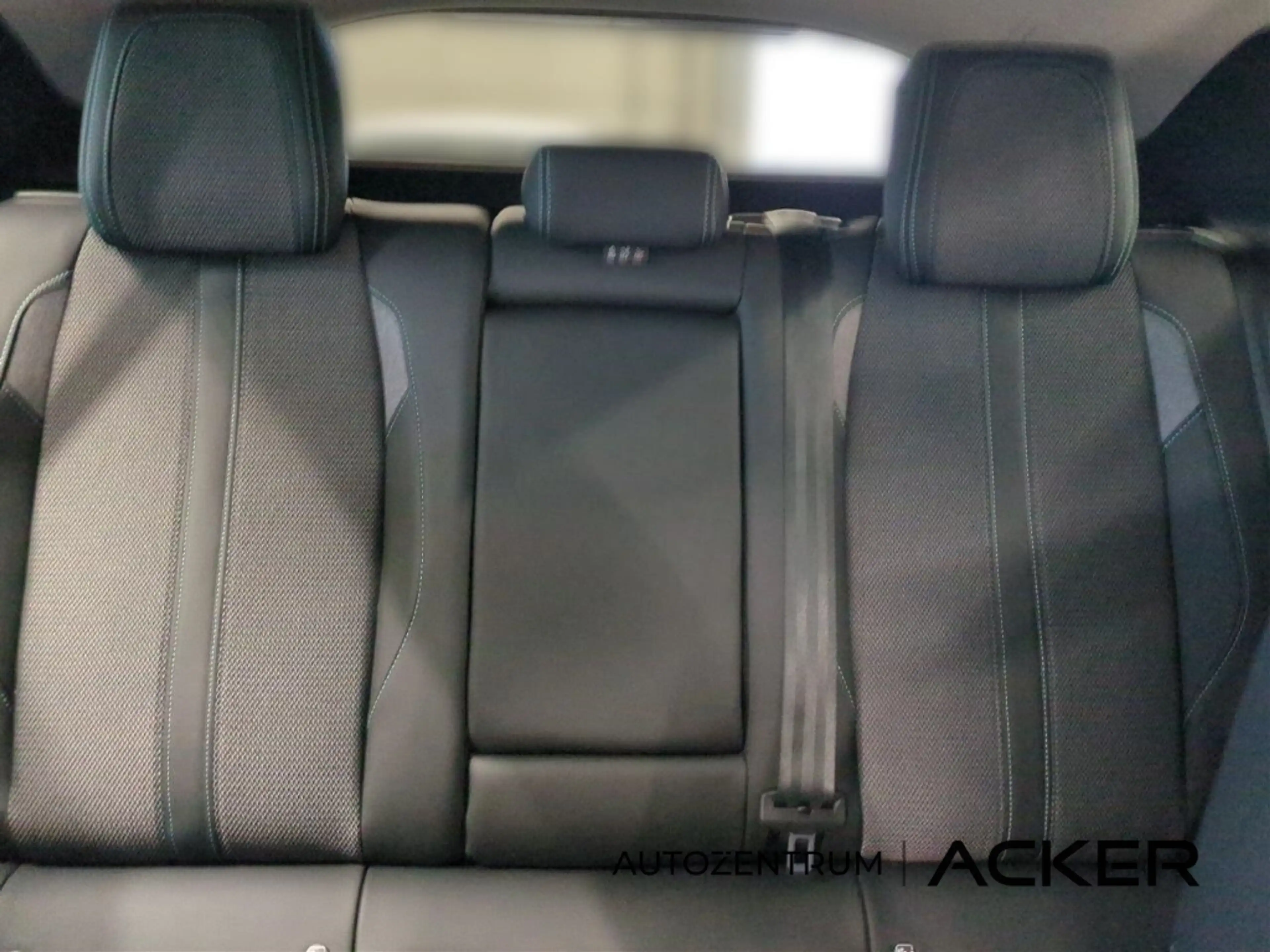 Peugeot 408 Hybrid 145 Allure eDSC 360Kamera/TWA -38%* — photo 10