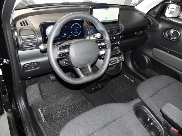 Hyundai Inster view 5