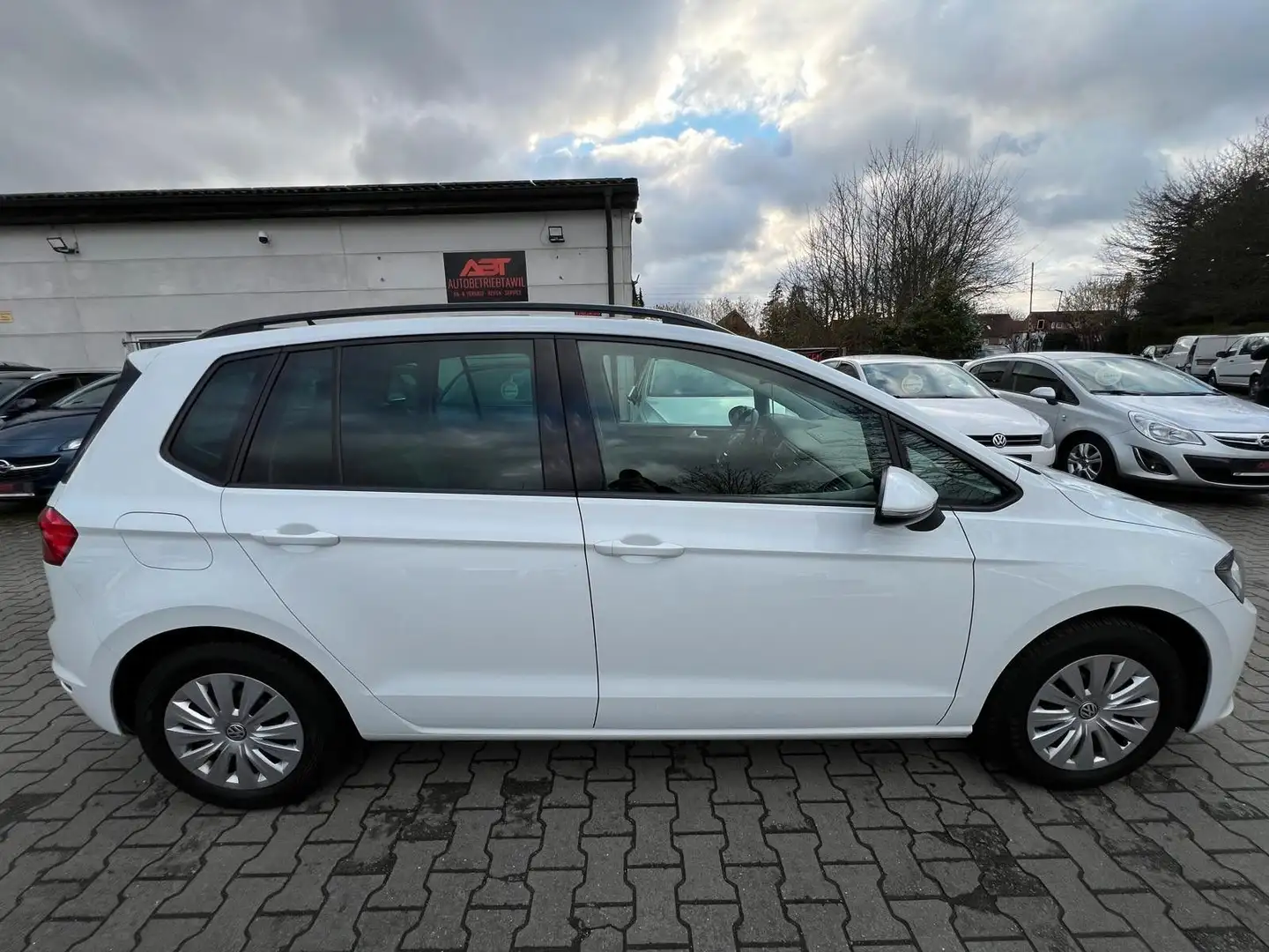 Volkswagen Golf Sportsvan Golf VII Sportsvan 1.2, TÜV NEU,PDC,Navi,2.Hand Weiß - 2