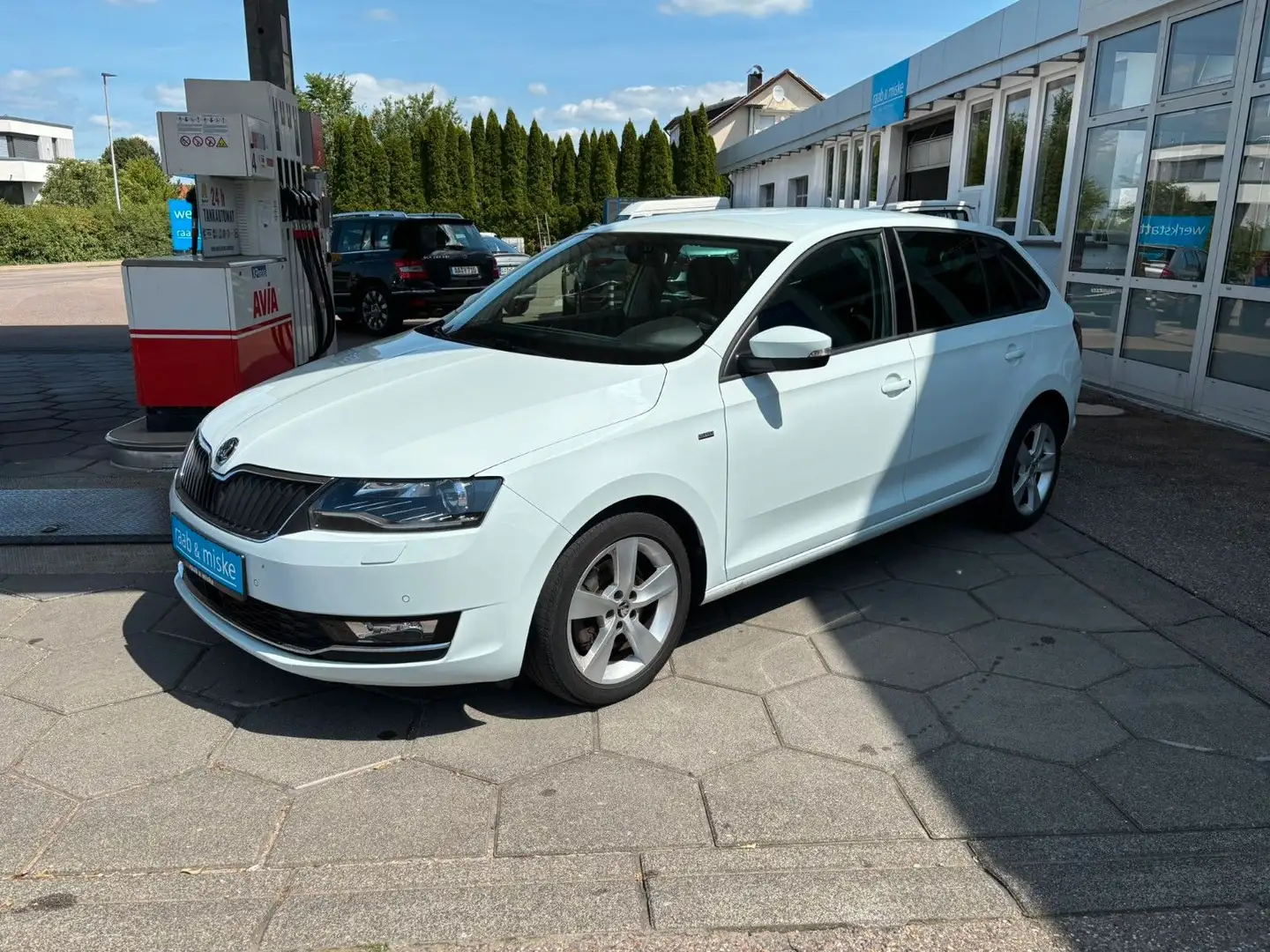 Skoda Rapid/Spaceback Spaceback Clever *Xenon/PDC/SHZ/Android* Weiß - 2