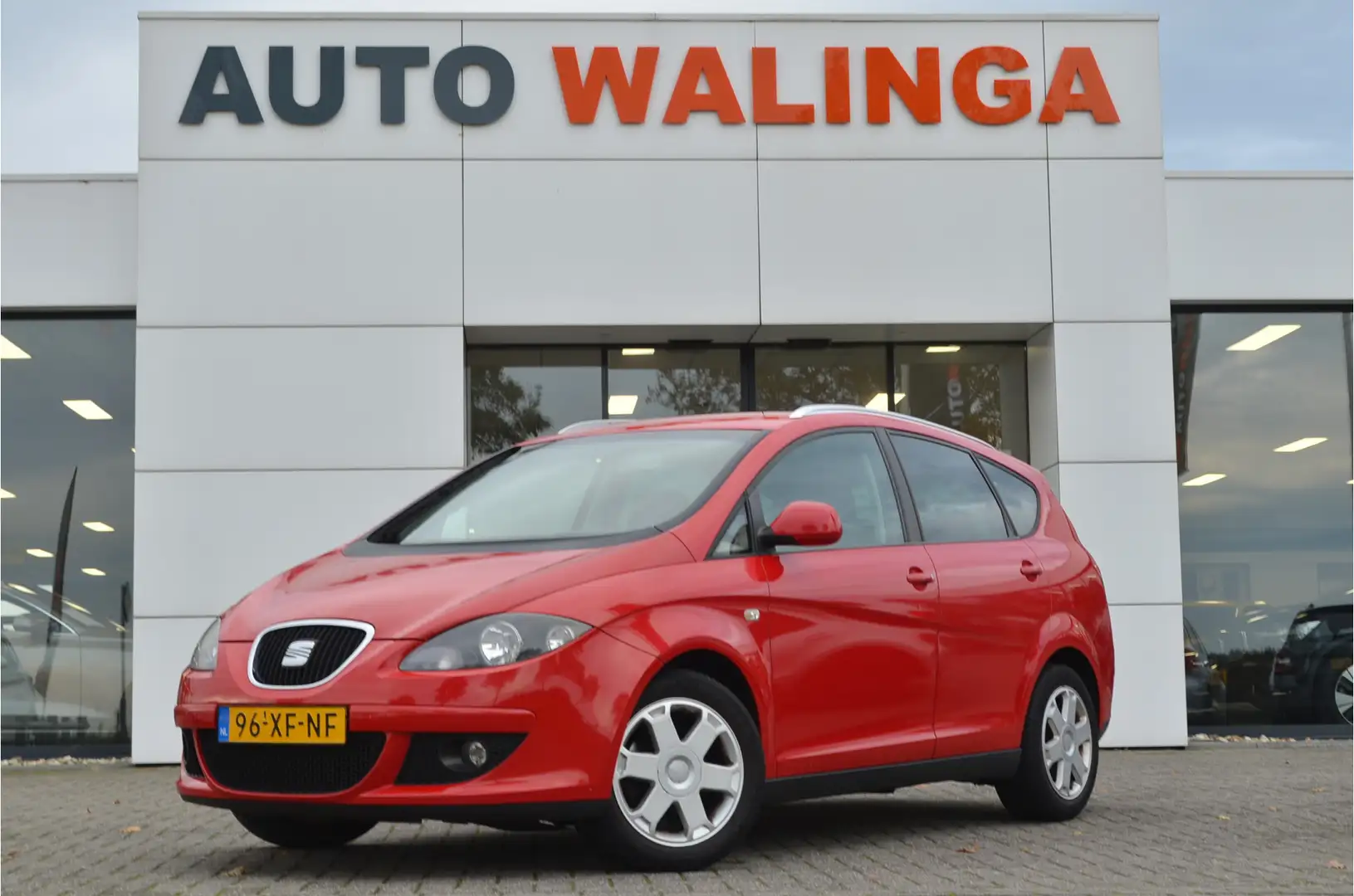 SEAT Altea XL 1.6 Businessline NIEUWE APK! trekhaak elektrische Rouge - 1