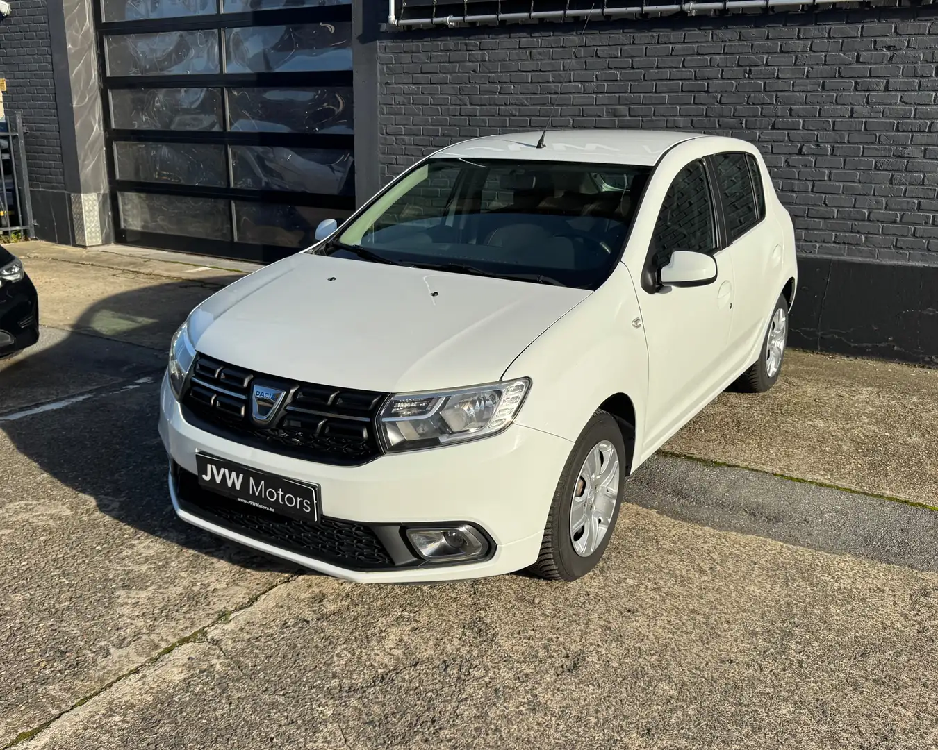 Dacia Sandero CarPlay * Navi * Airco * GARANTIE Blanc - 1