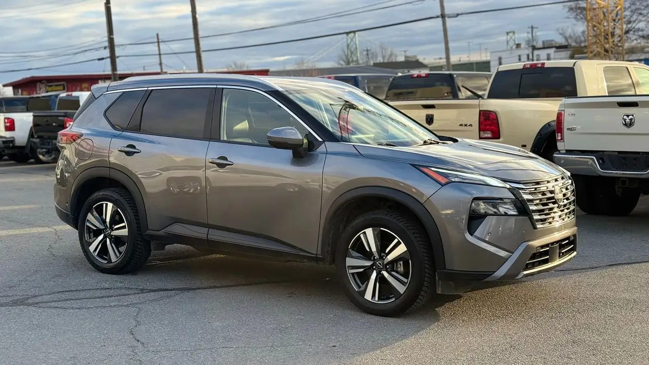 Nissan Rogue снимка Nissan Rogue