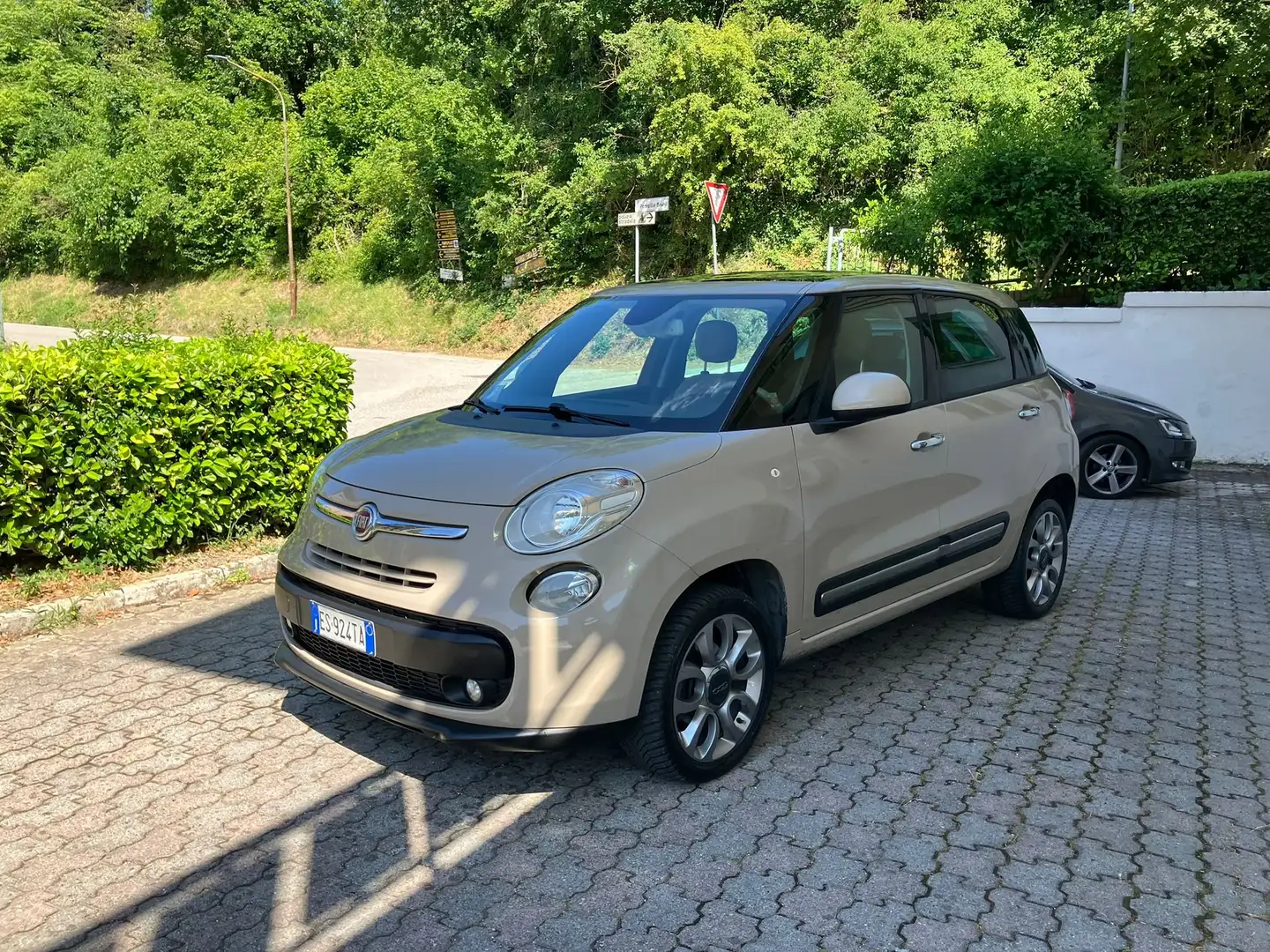 Fiat 500L 500L 2012 0.9 t.air t. natural power Lounge 80cv Beige - 1