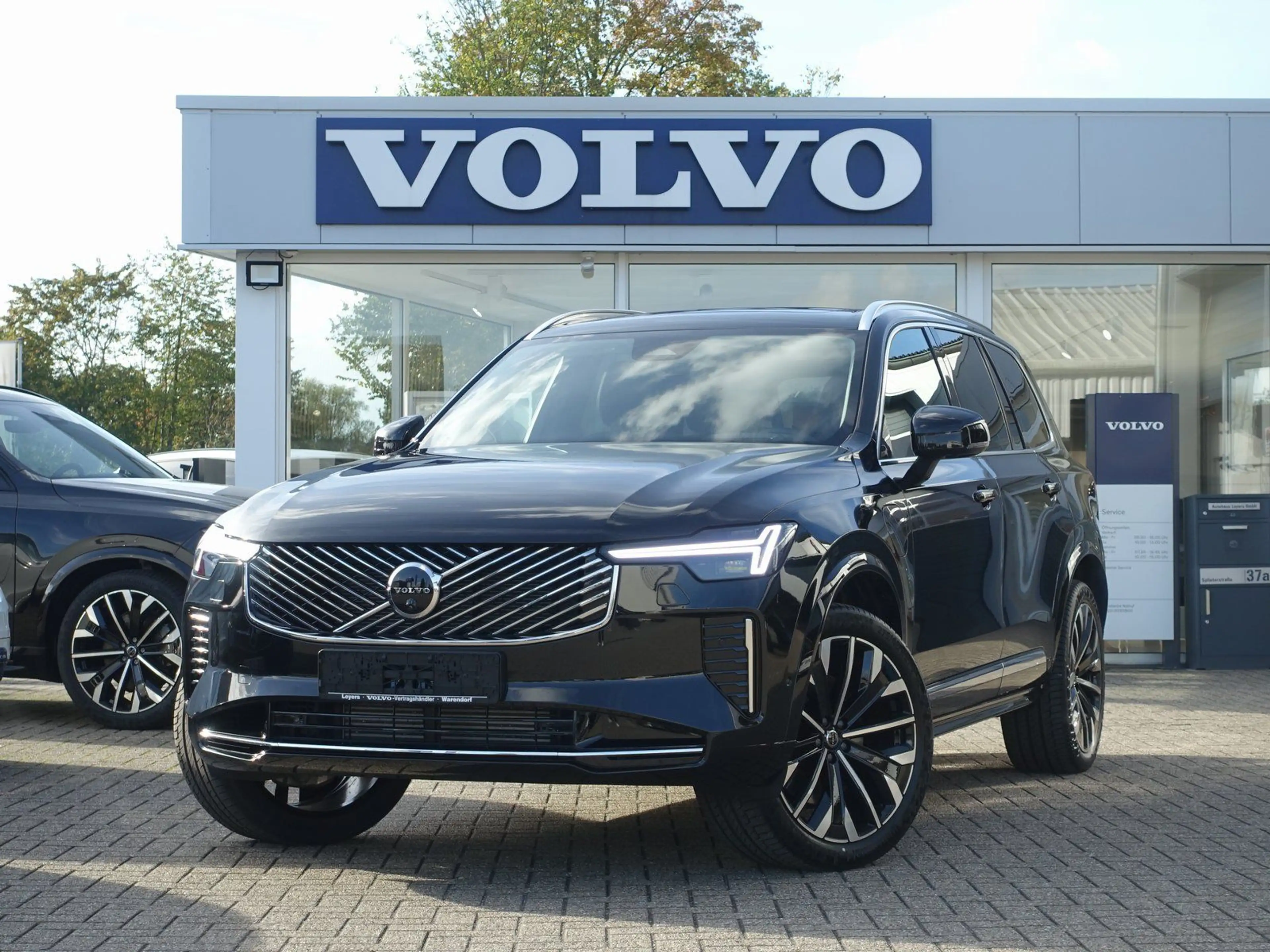 Volvo XC90 Plus T8 AWD Plug-in Hybrid/FourC/HUD/Pano