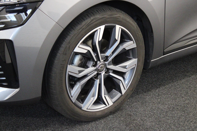 Renault Clio 1.6 E-Tech Full Hybrid 145 evolution — photo 22