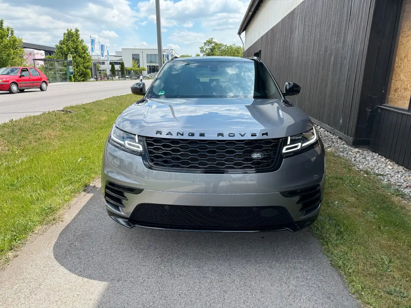 Land Rover Range Rover Velar R-Dynamic SE*VOLLAUSSTATTUNG* Gris - 2