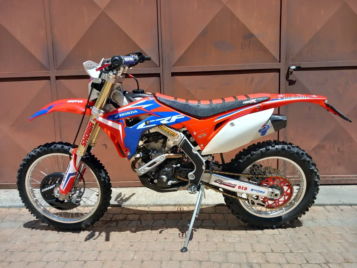 Honda CRF 250 ufficiale Red Moto targata Rouge - 2