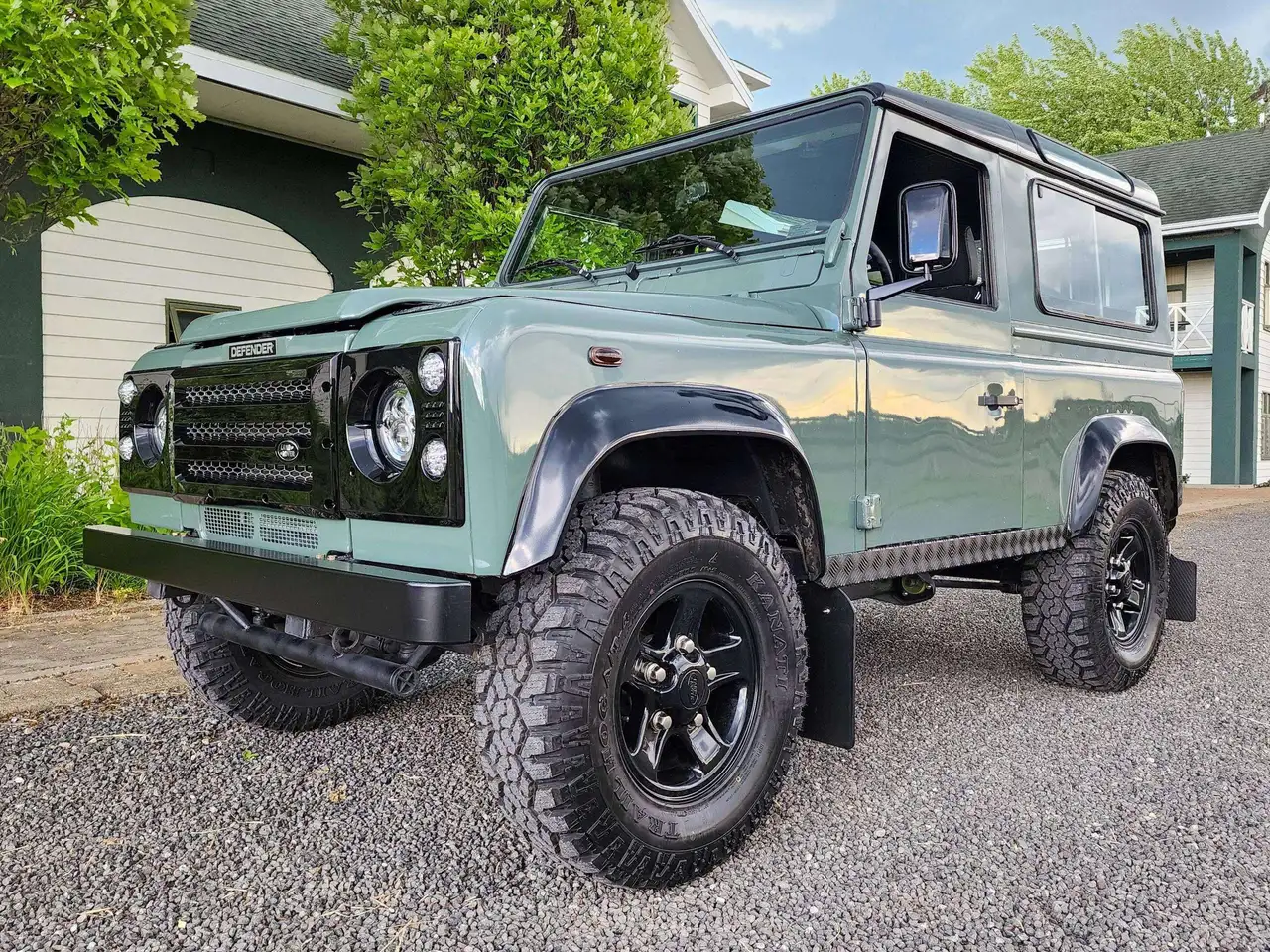 Land Rover Defender снимка Land Rover Defender