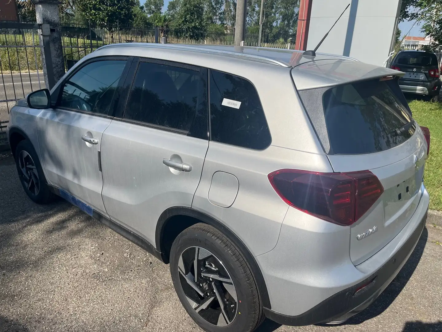 Suzuki Vitara 1.4 HYBRID TOP 4WD, NUOVO NON KM ZERO, SUZUKI 1986 Zilver - 1