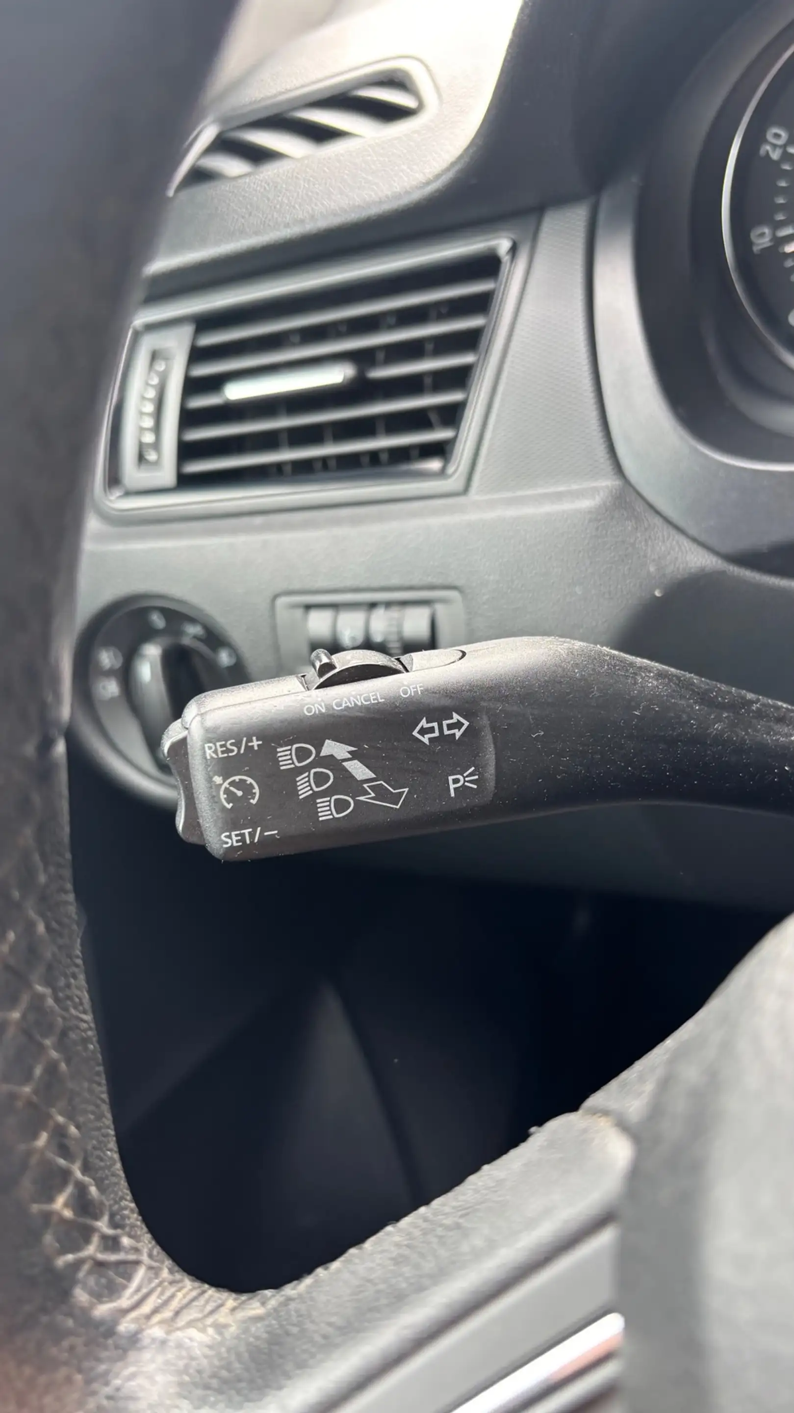 Skoda Rapid/Spaceback 110pk Greentech 5DRS | AIRCO | NAVI | CRUISE CONTR — photo 14