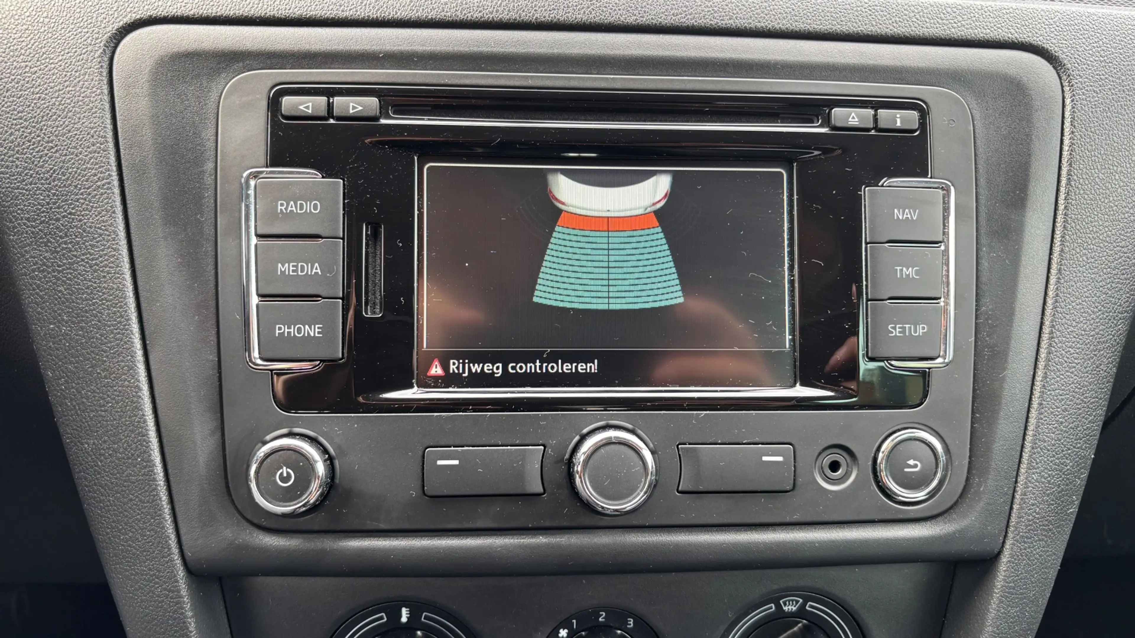 Skoda Rapid/Spaceback 110pk Greentech 5DRS | AIRCO | NAVI | CRUISE CONTR — photo 41