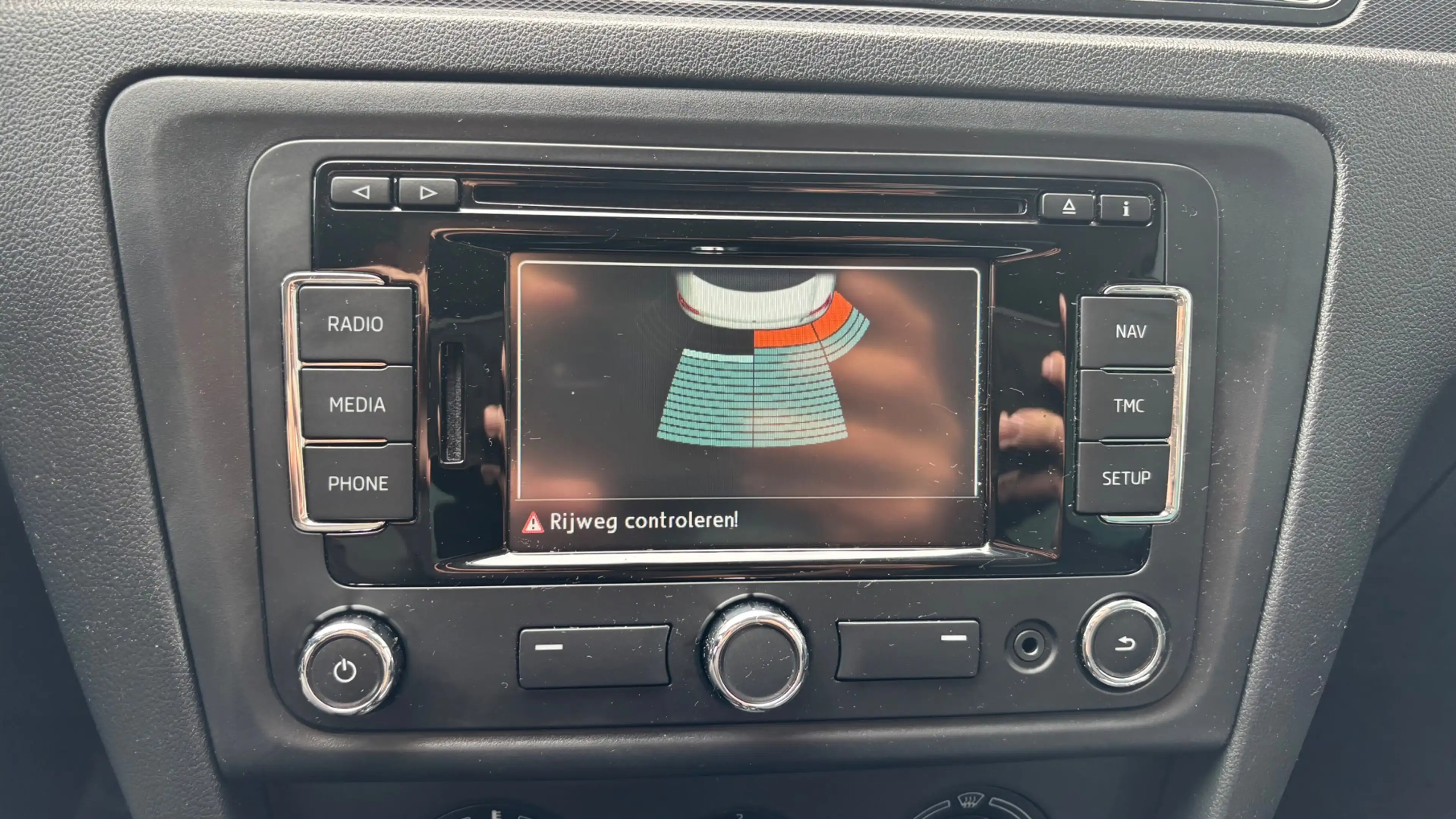 Skoda Rapid/Spaceback 110pk Greentech 5DRS | AIRCO | NAVI | CRUISE CONTR — photo 17
