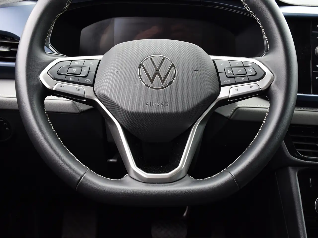 Volkswagen Taos снимка Volkswagen Taos