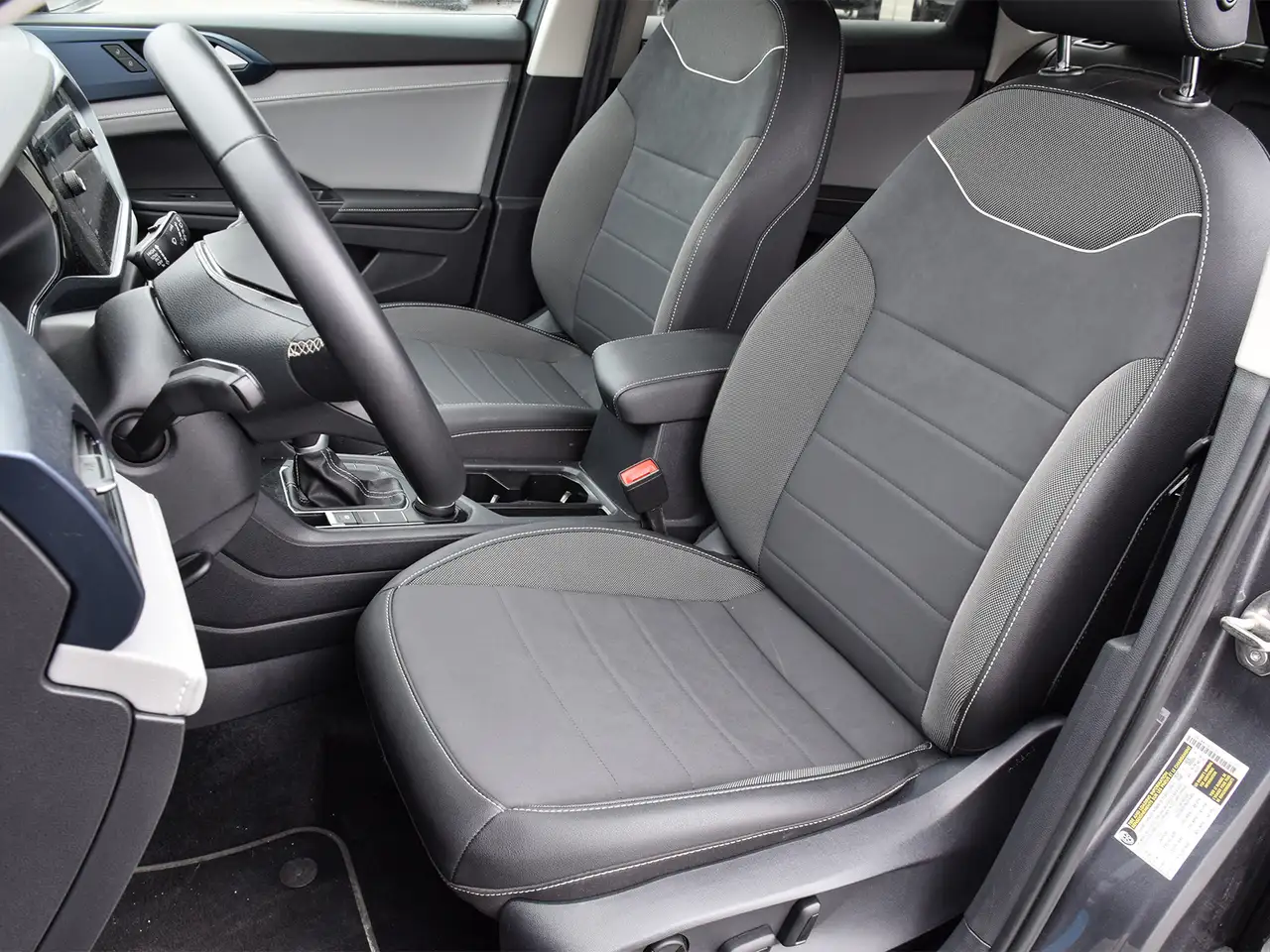 Volkswagen Taos снимка Volkswagen Taos