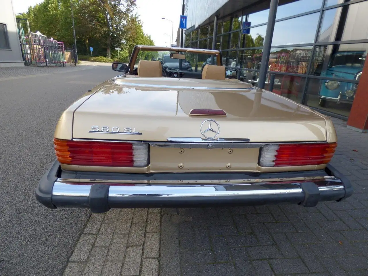 Mercedes-Benz SL 560 W107, foto 9