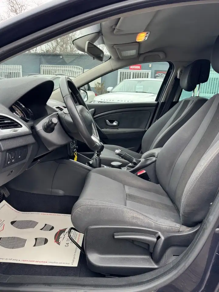 Renault Megane Berline — photo 9