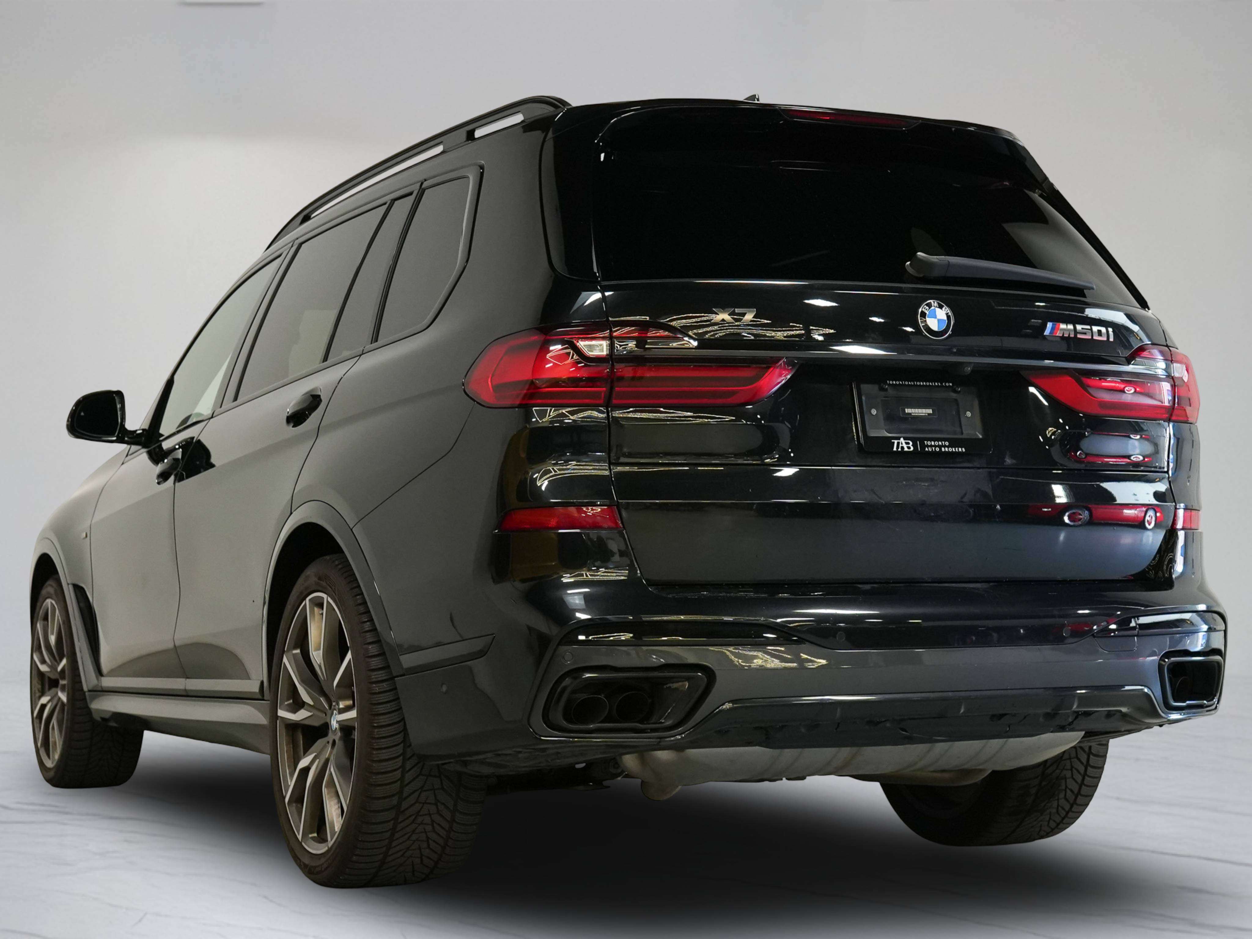 2022 BMW X7