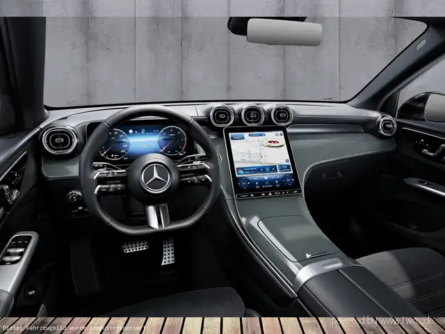 Mercedes-Benz GLC view 5