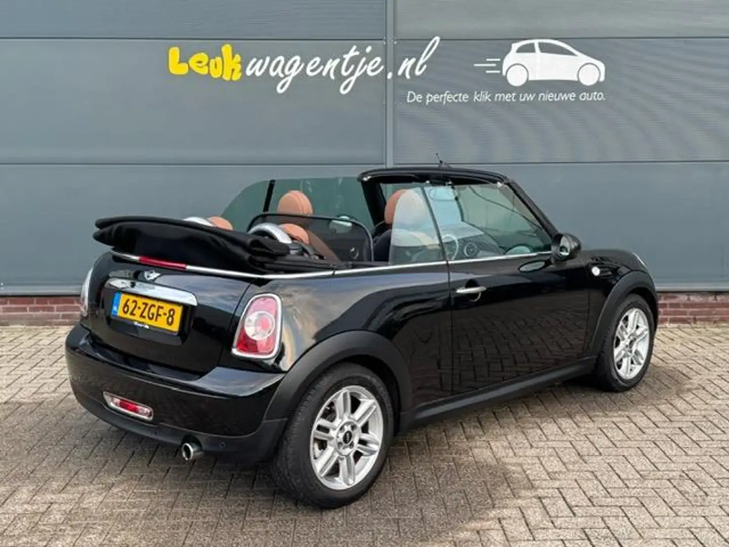 MINI One Cabrio Mini 1.6 Chili *leder *navi *xenon *climate Zwart - 2
