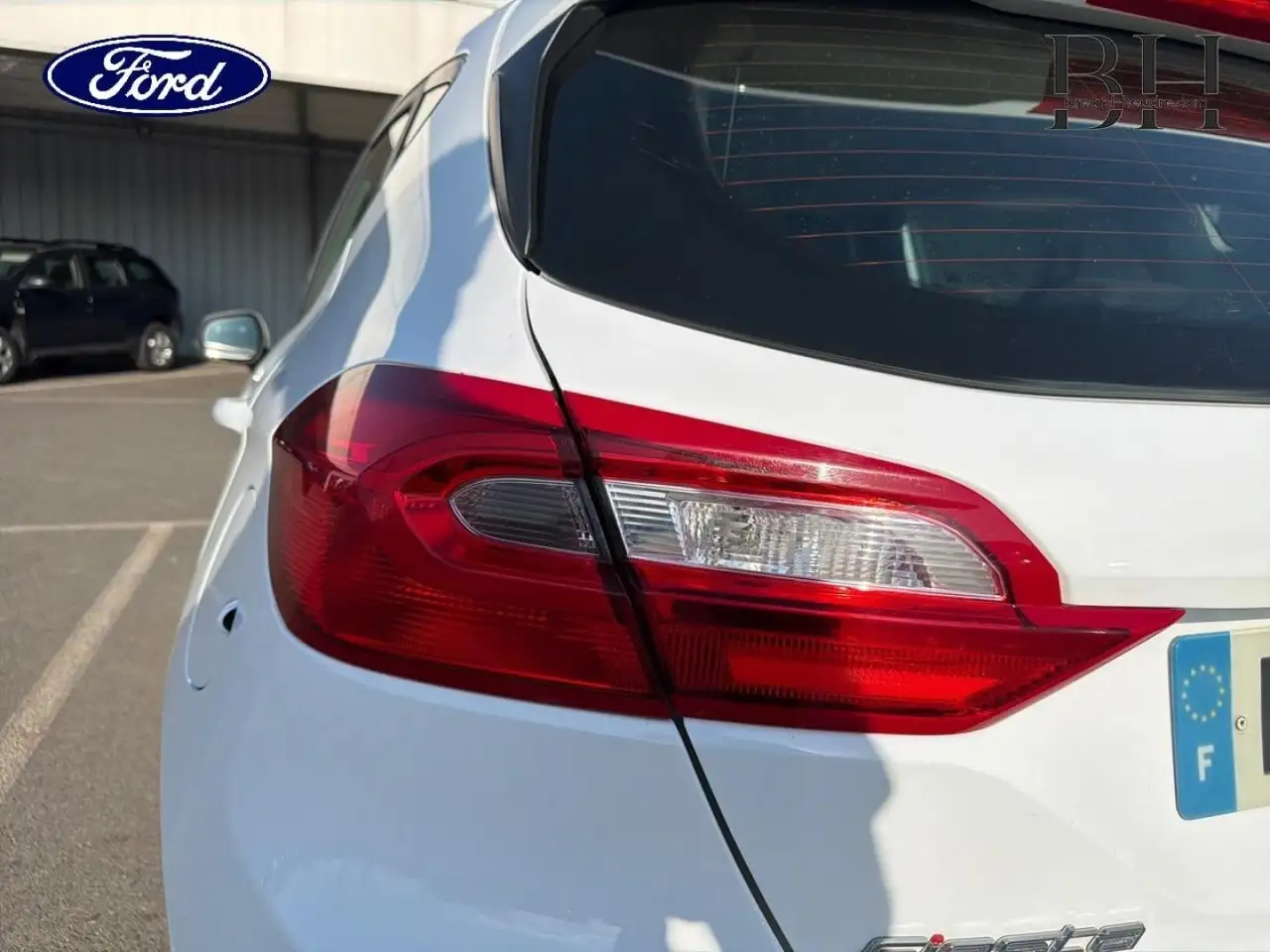 Ford Fiesta 5 portes — photo 17