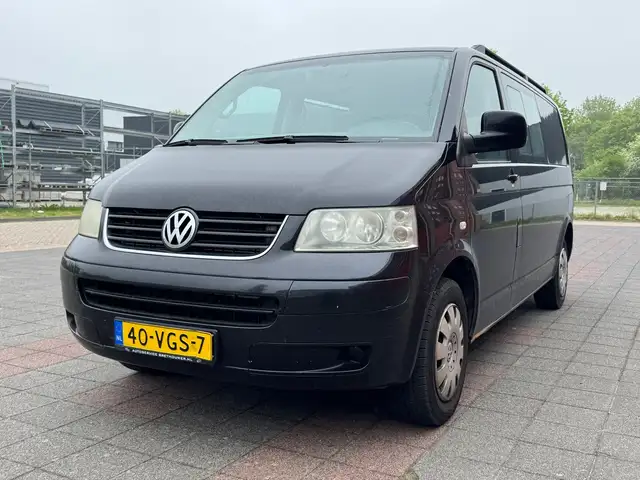 Volkswagen Transporter 1.9 TDI 340 Trendline DC CARAVELLE CLIMA