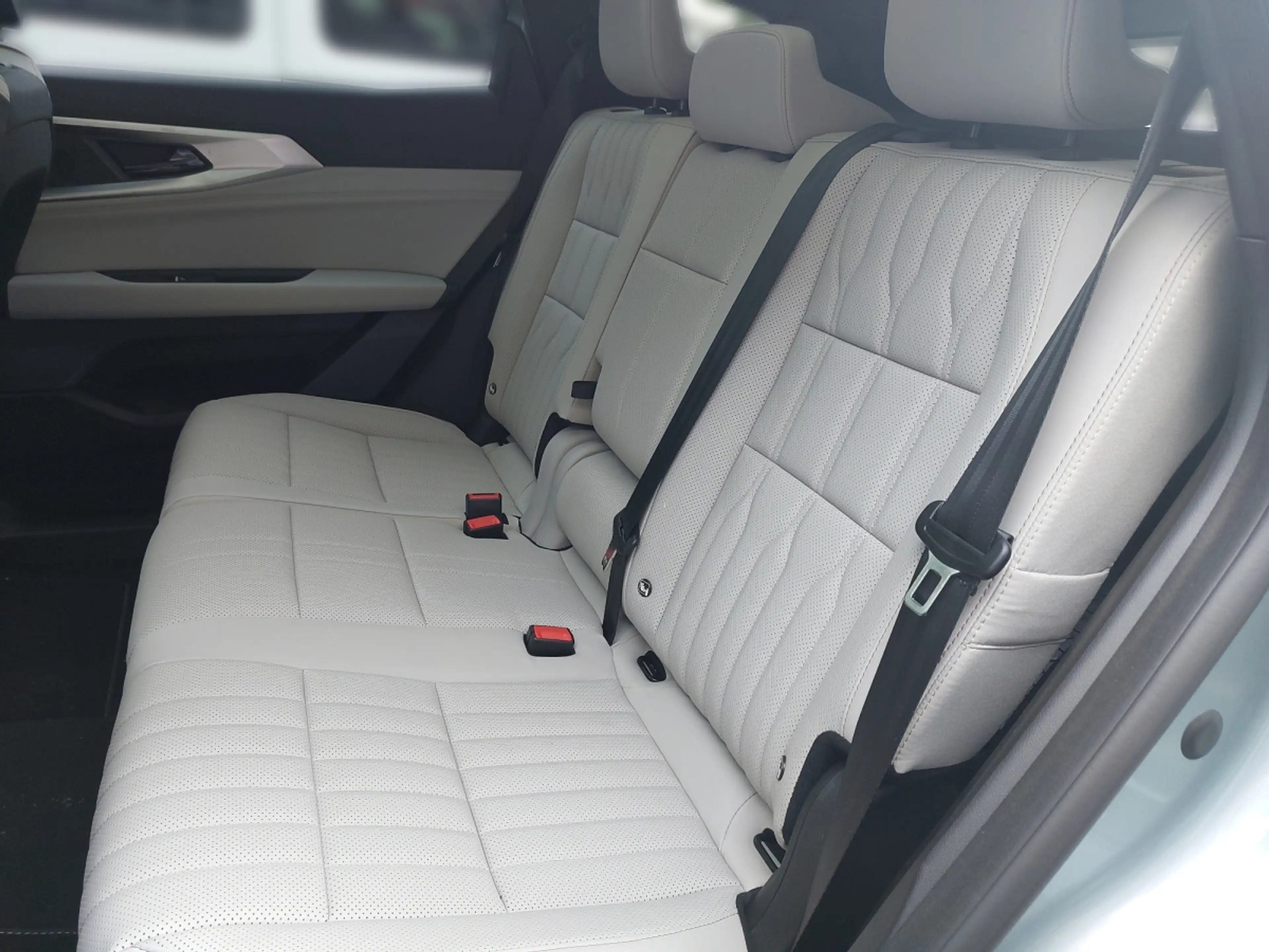 Renault Espace Iconic Full Hybrid E-Tech 200 5-Sitzer — photo 10