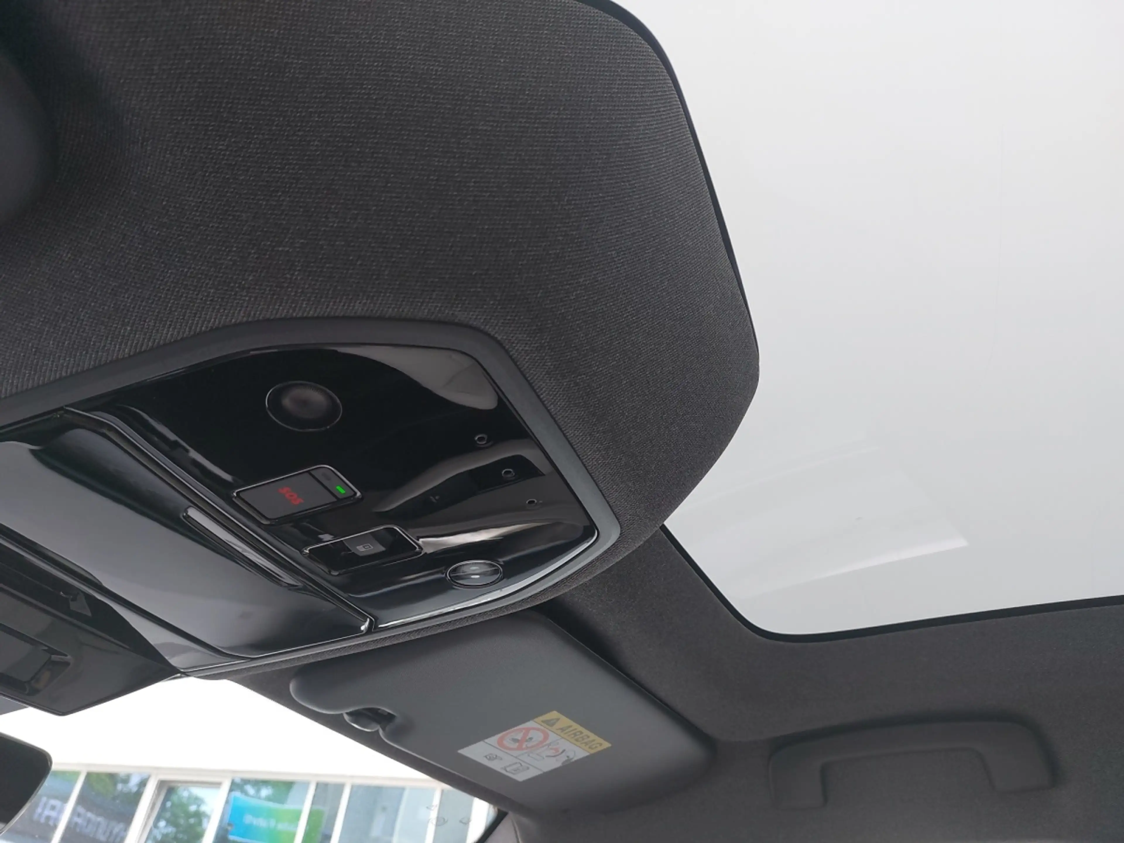 Renault Espace Iconic Full Hybrid E-Tech 200 5-Sitzer — photo 15