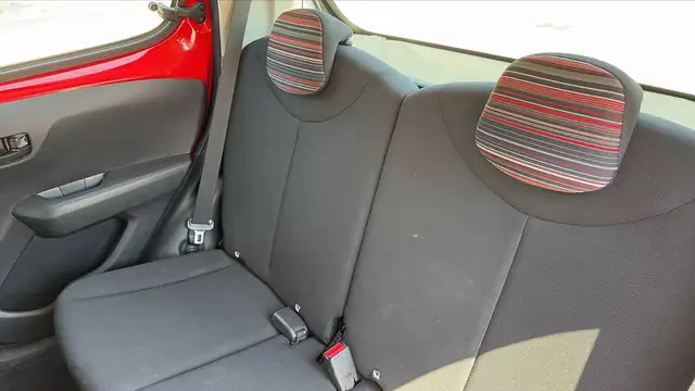 Citroen C1 view 9