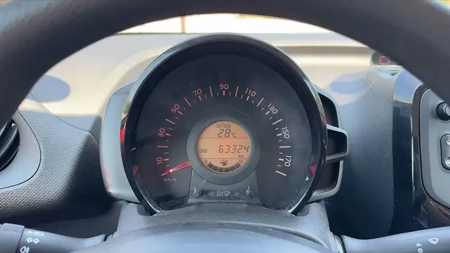 Citroen C1 view 12