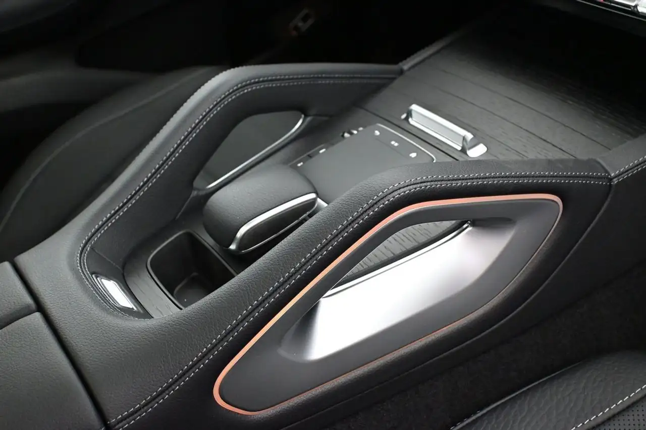 Mercedes-Benz GLE fotografie Mercedes-Benz GLE