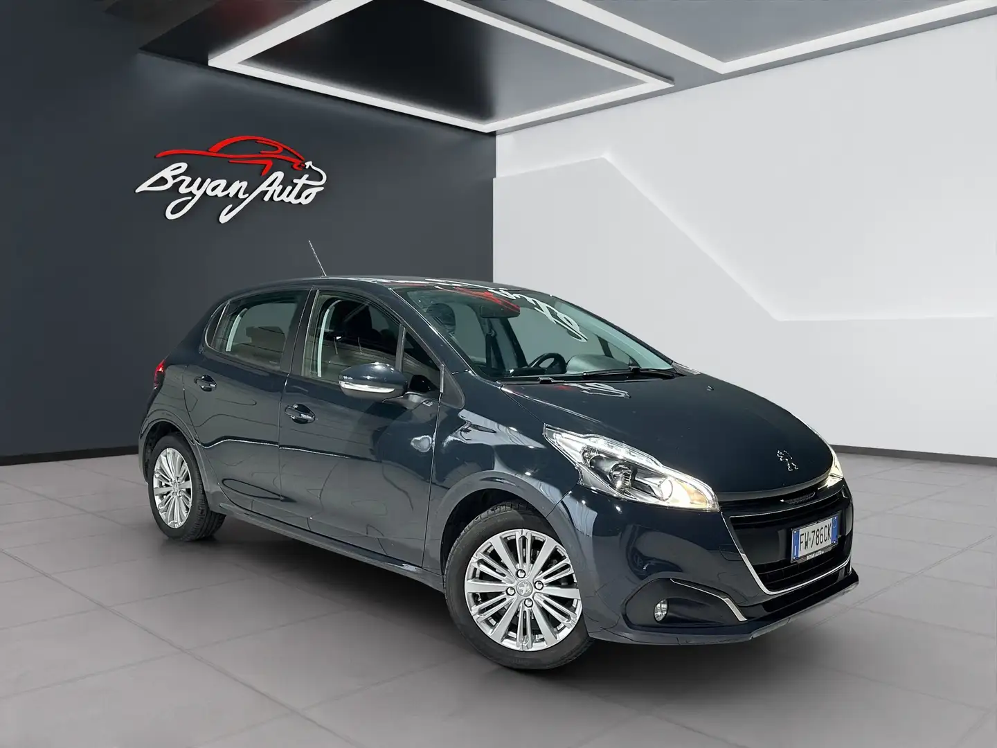 Peugeot 208 5p 1.2 puretech Allure - 2