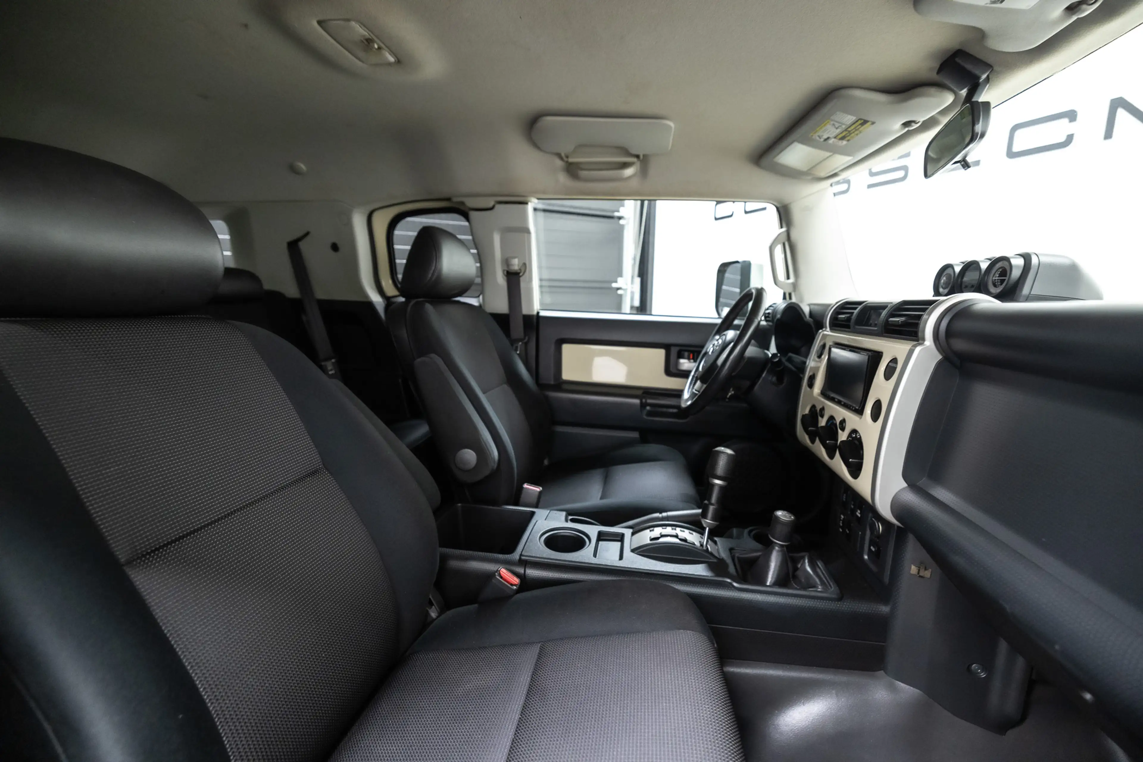 Toyota FJ Cruiser VVT-i V6 Btw auto, Fiscale waarde € 8.000,- (€ 41. — photo 40