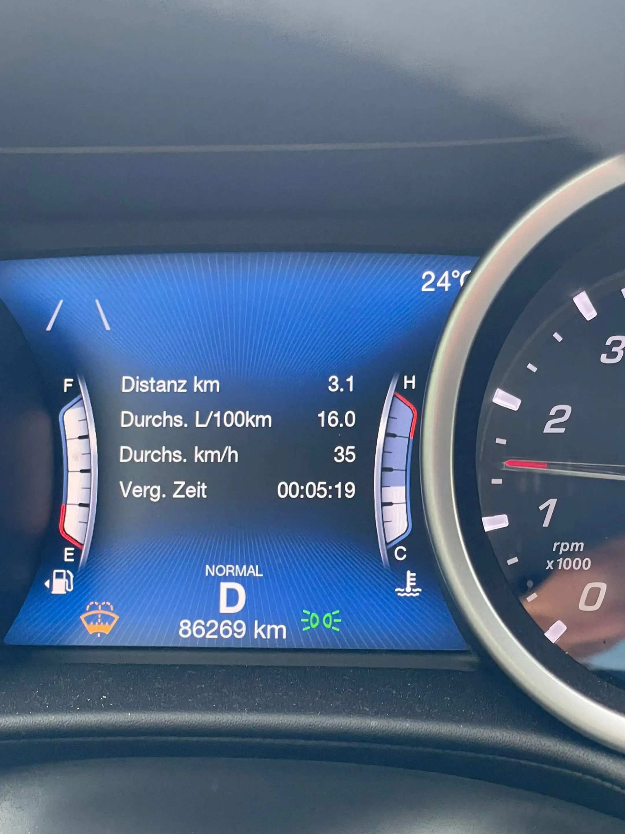 Maserati Ghibli S Q4 — photo 7