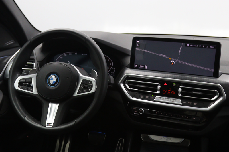 BMW X3 xDrive30e High Executive 293 PK PHEV, Panoramadak, — photo 20