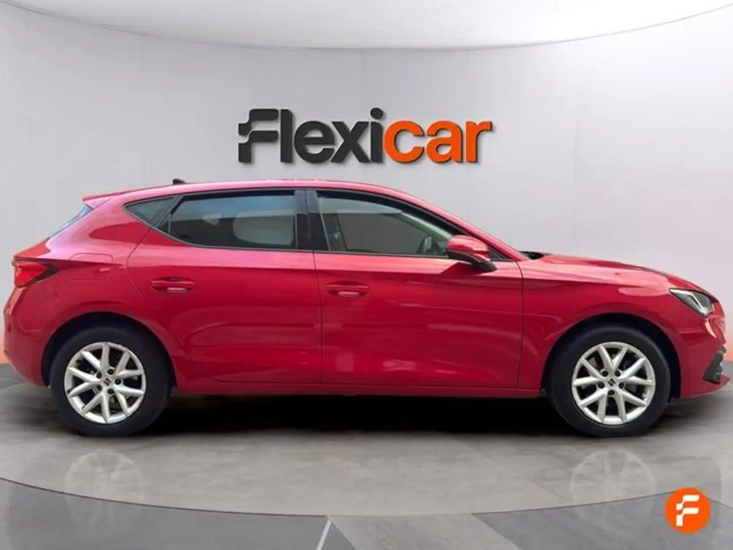 SEAT Leon 1.0 TSI S&S Style 110 Rojo - 2
