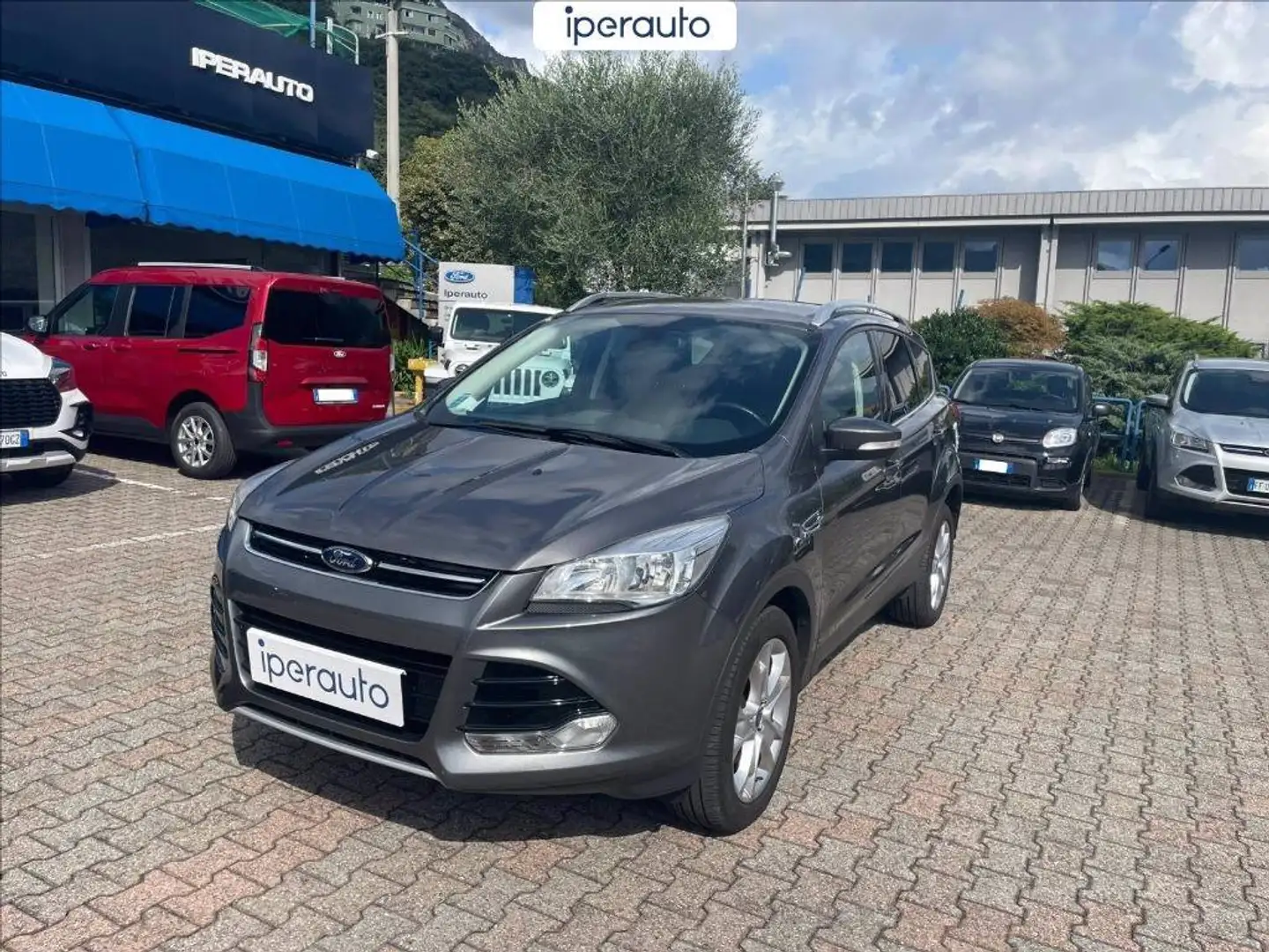 Ford Kuga 2.0 tdci titanium 4wd 140cv Grijs - 1