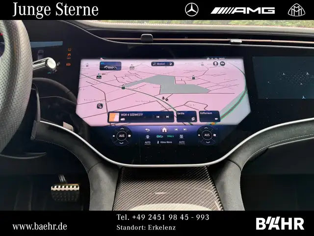 Mercedes-Benz EQE view 12