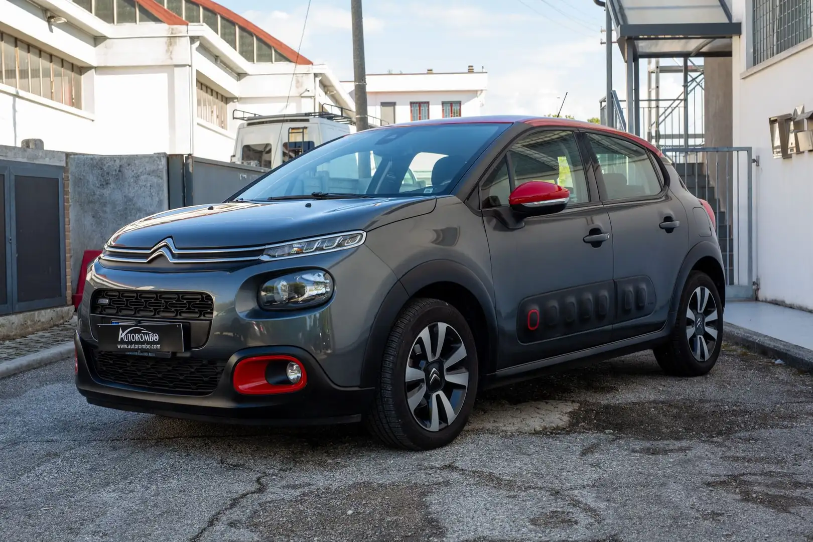 Citroen C3 C3 PureTech 82 Shine - 1