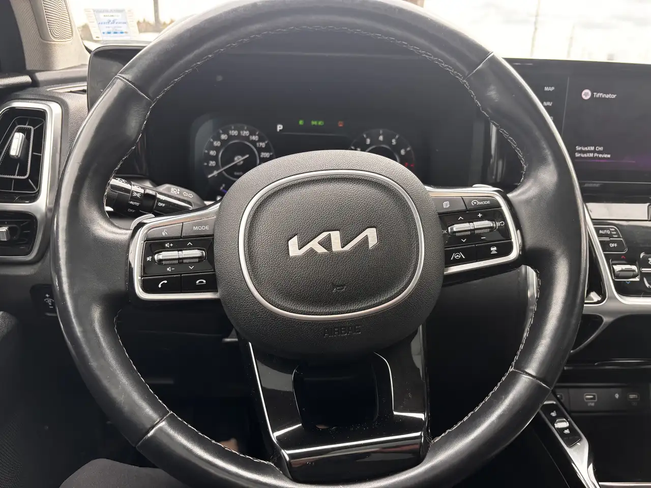 Kia Sorento снимка Kia Sorento