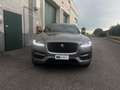 Jaguar F-Pace F-Pace  2.0d i4 R-Sport awd 180cv auto my20 Grigio - thumbnail 2