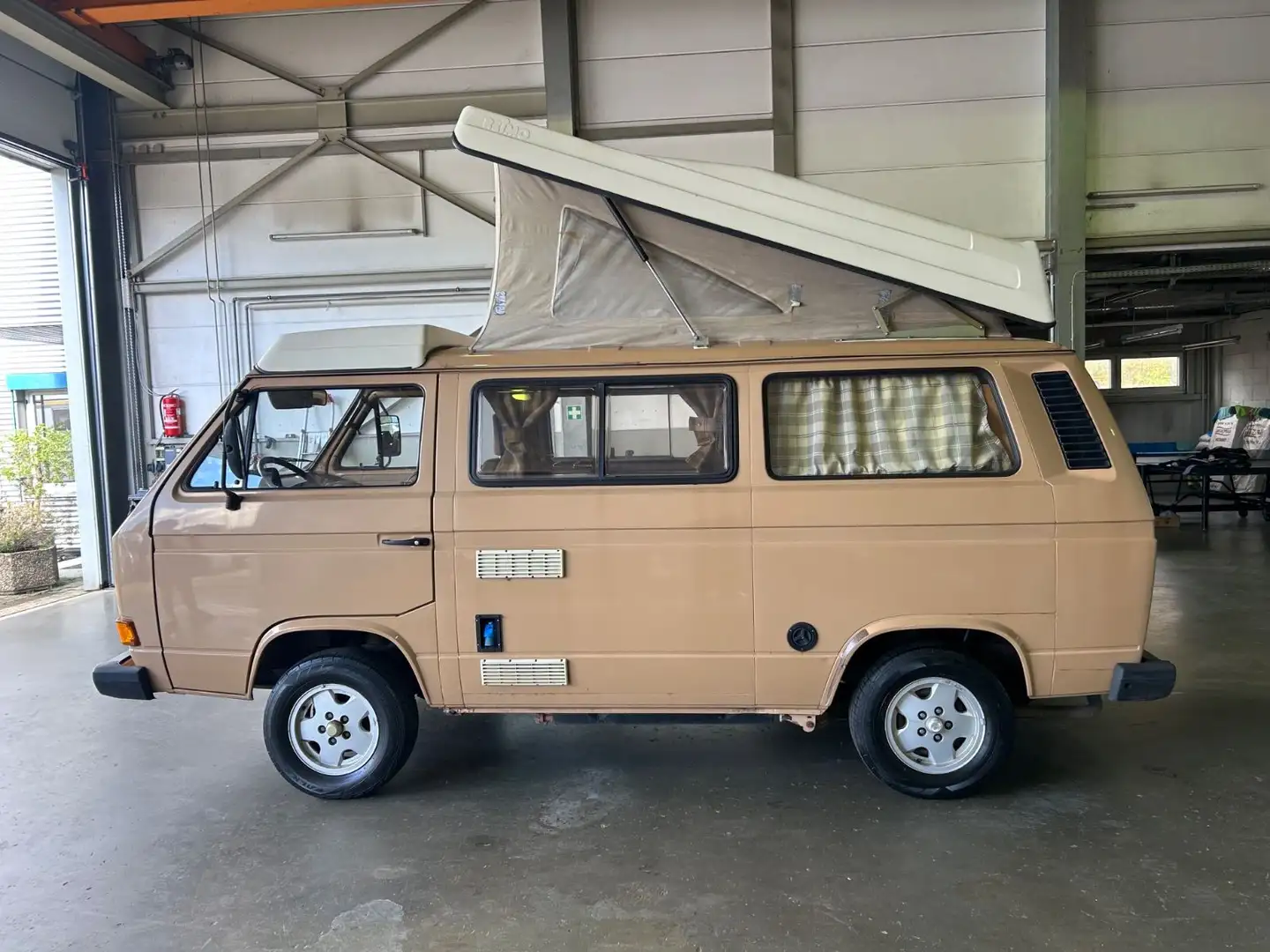 Volkswagen T3 Reimo Aufstelldach Küche kein California 69PS Beige - 2