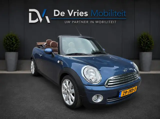 2009 Mini Convertible in Blue for sale