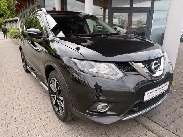 Nissan X-Trail X-TRAIL Tekna 1.6 DIG-T 7Sitze AHK 360°Kamera