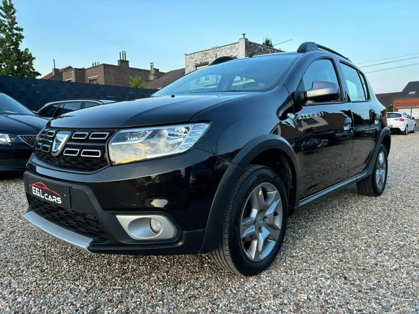 Dacia Sandero Stepway 0.9 TCe Plus **12 mois de garantie** Zwart - 2