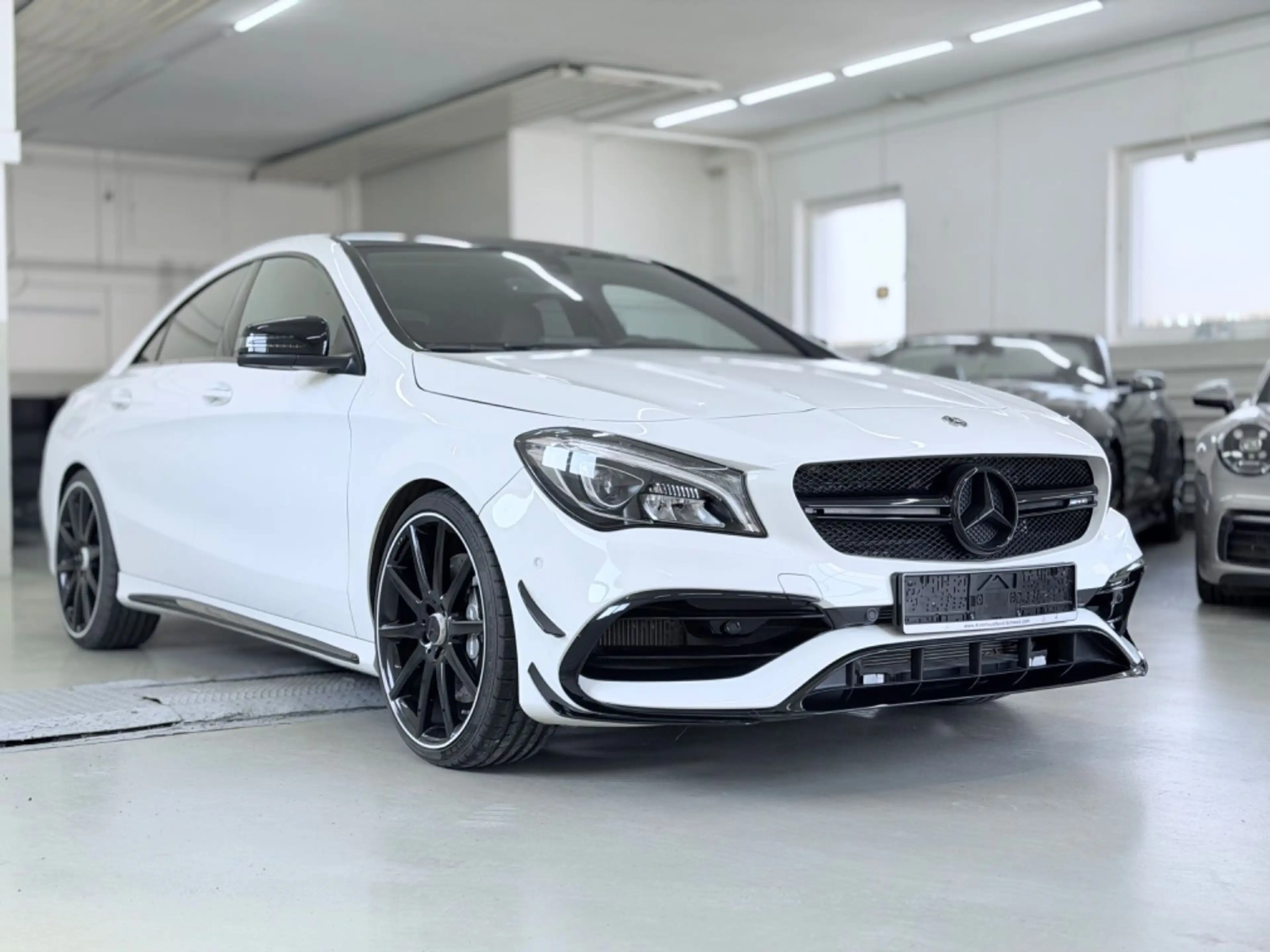 Mercedes-Benz CLA 45 AMG Mercedes-AMG CLA 45 4MATIC DCT — photo 3