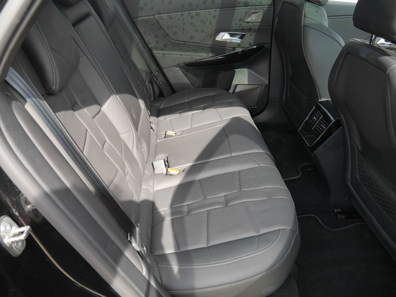 DS Automobiles DS 7 Crossback DS7  HDI LED/Navi/SHZ/360-Grad/Massage — photo 10