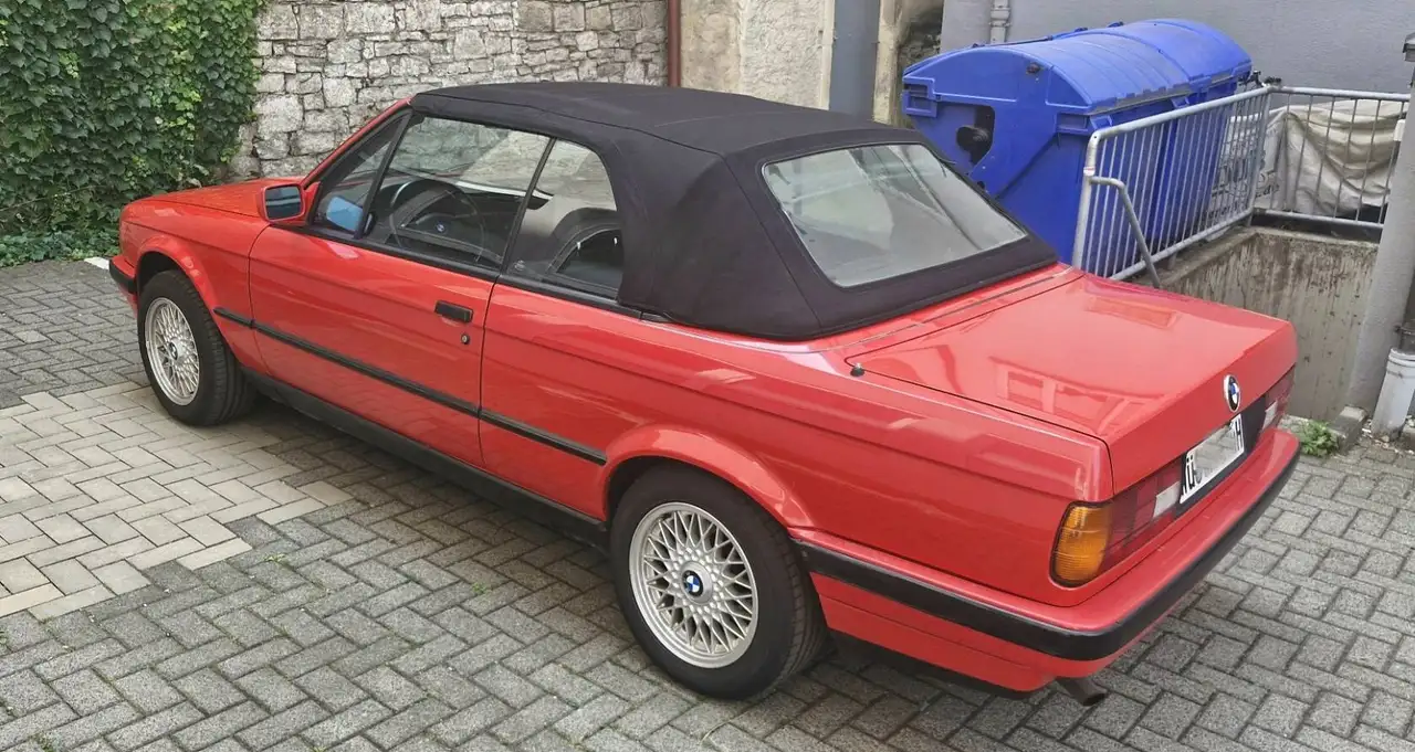 BMW 318i, foto 2